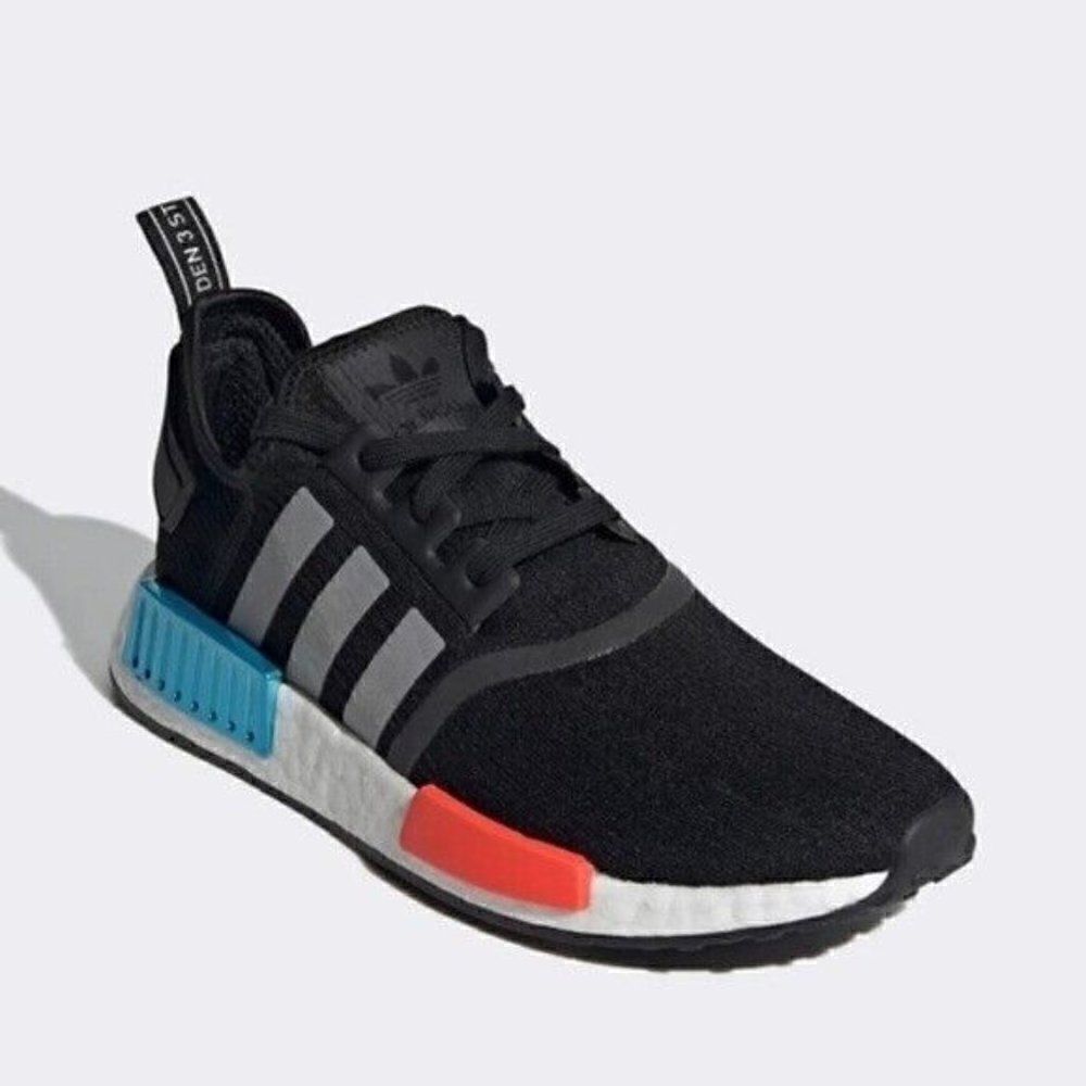 Adidas Originals Men’s NMD sneakers in black Size 7 Mens